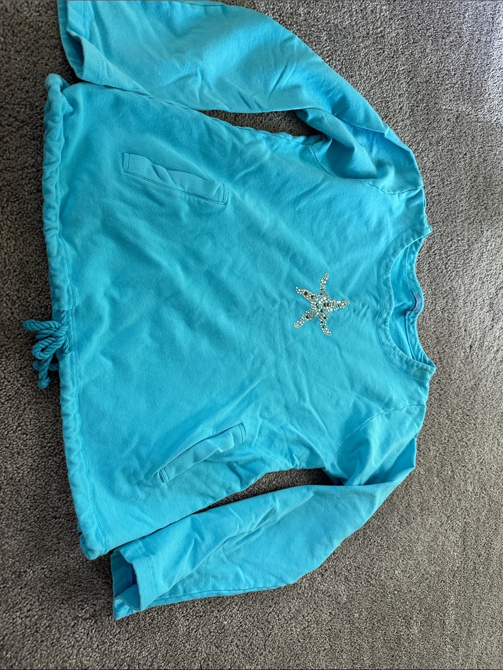 Fresh produce M/L Turquoise Beaded Starfish Pullover